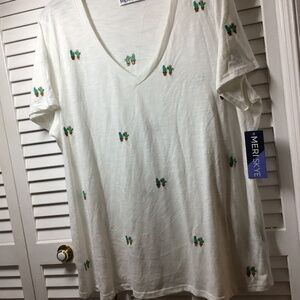 V-Neck Ladies Top by Meriskye NWT Size 1x
